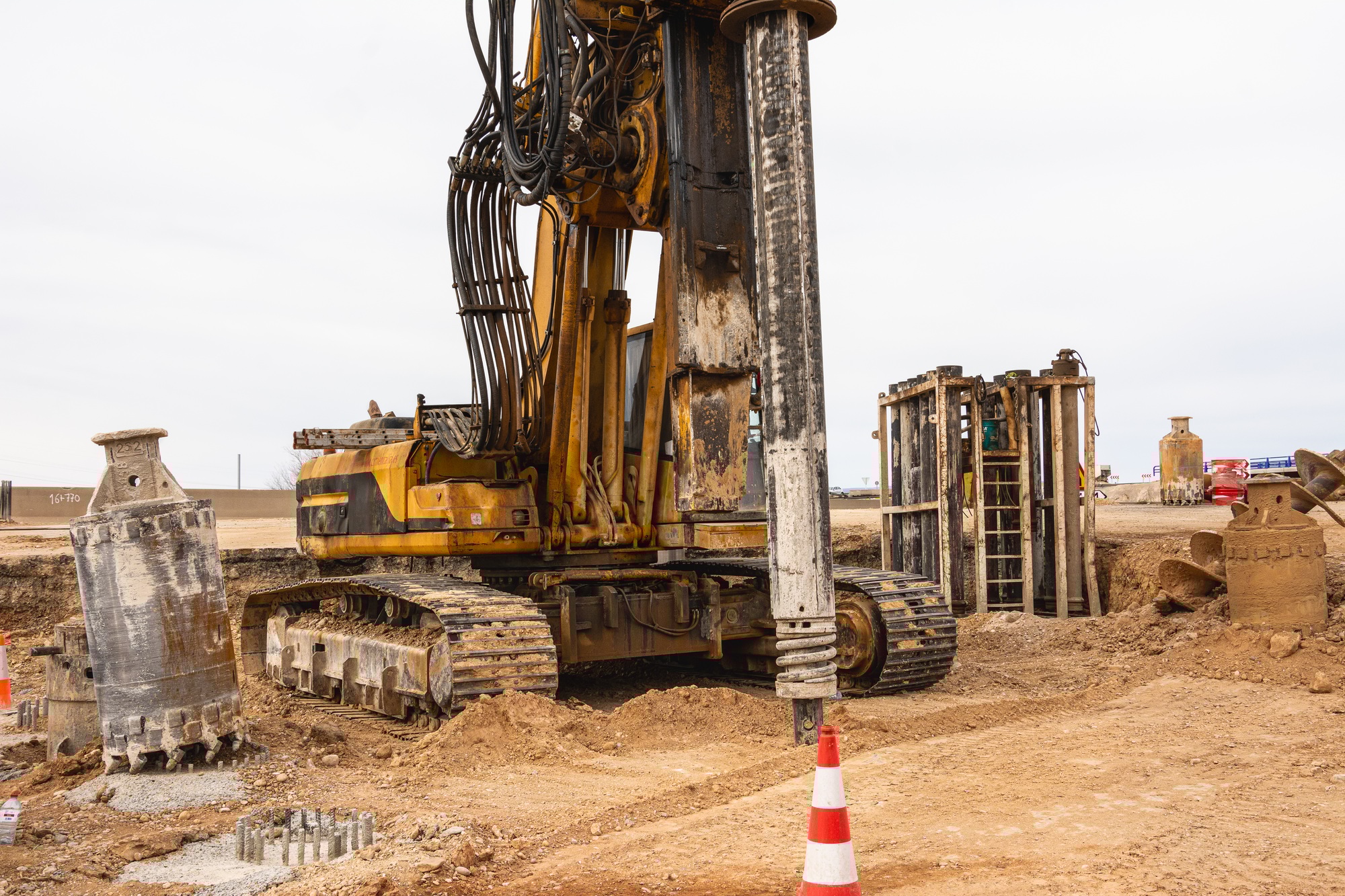 a construction site with machines and construction supplies in it's construction